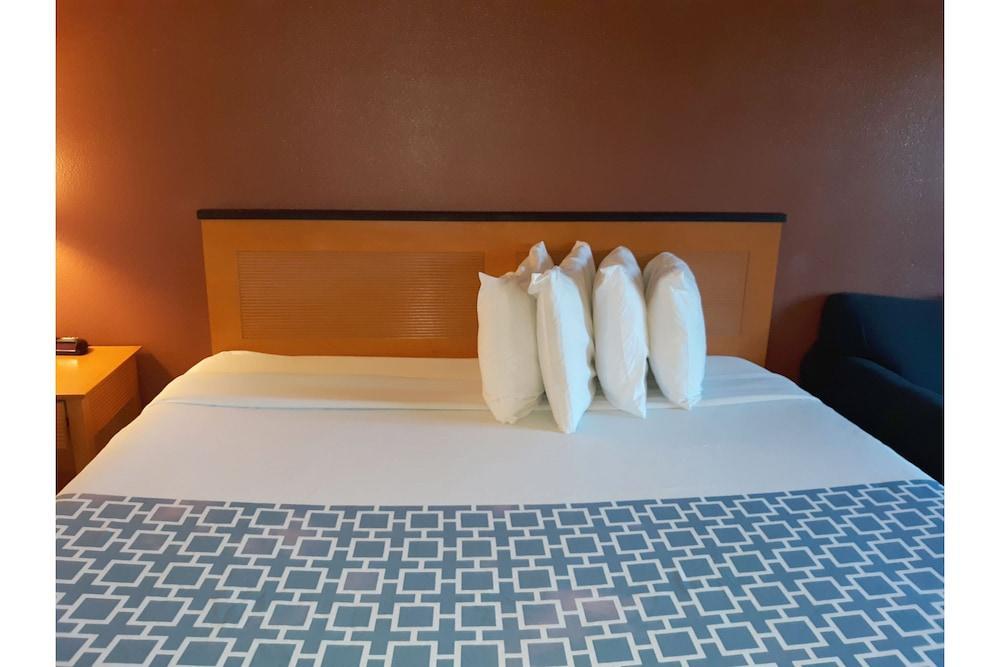 Oyo Hotel Chehalis I-5 South Екстер'єр фото
