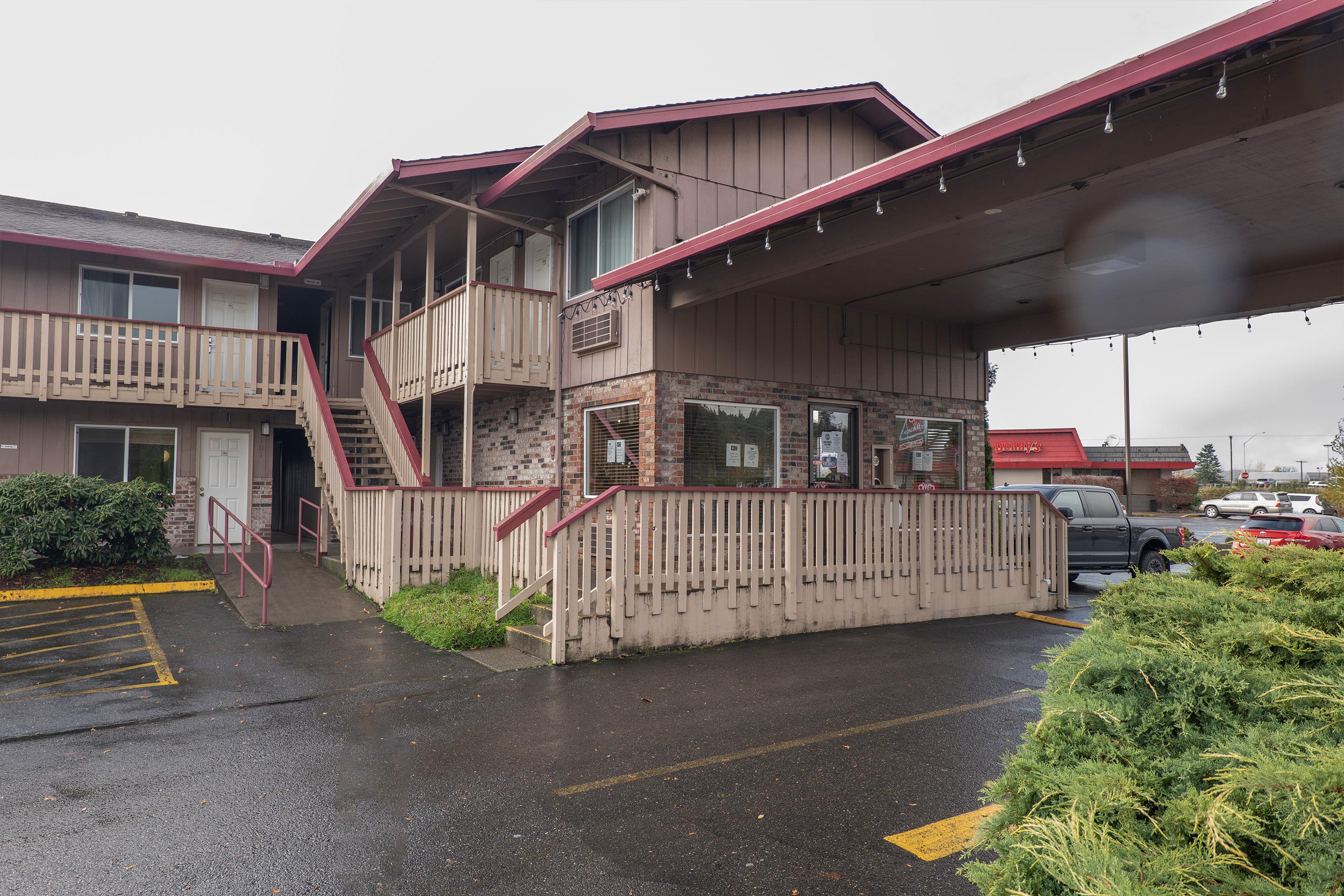 Oyo Hotel Chehalis I-5 South Екстер'єр фото