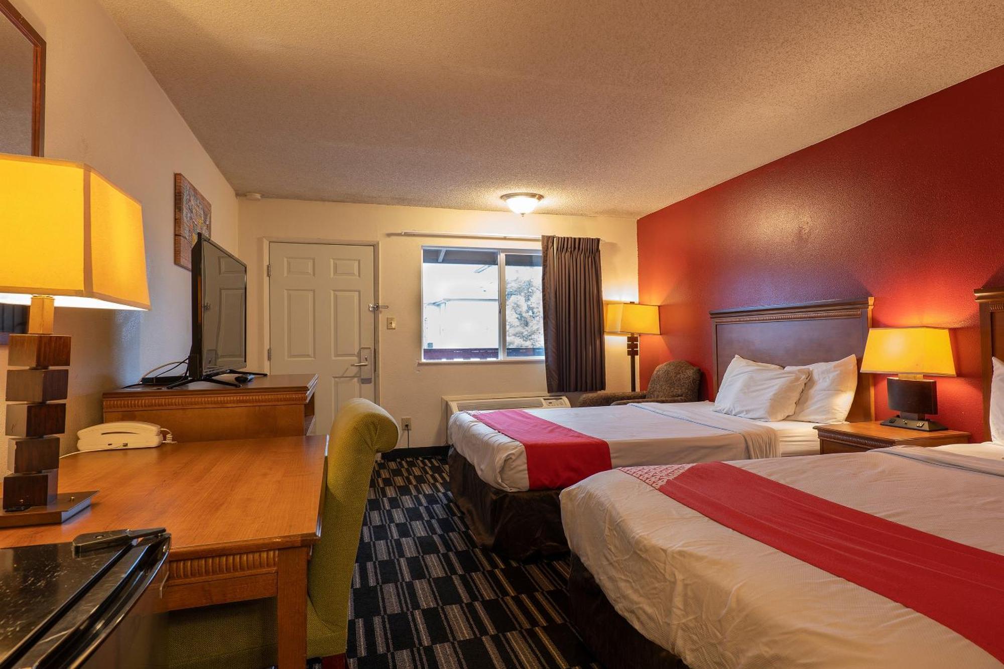 Oyo Hotel Chehalis I-5 South Екстер'єр фото