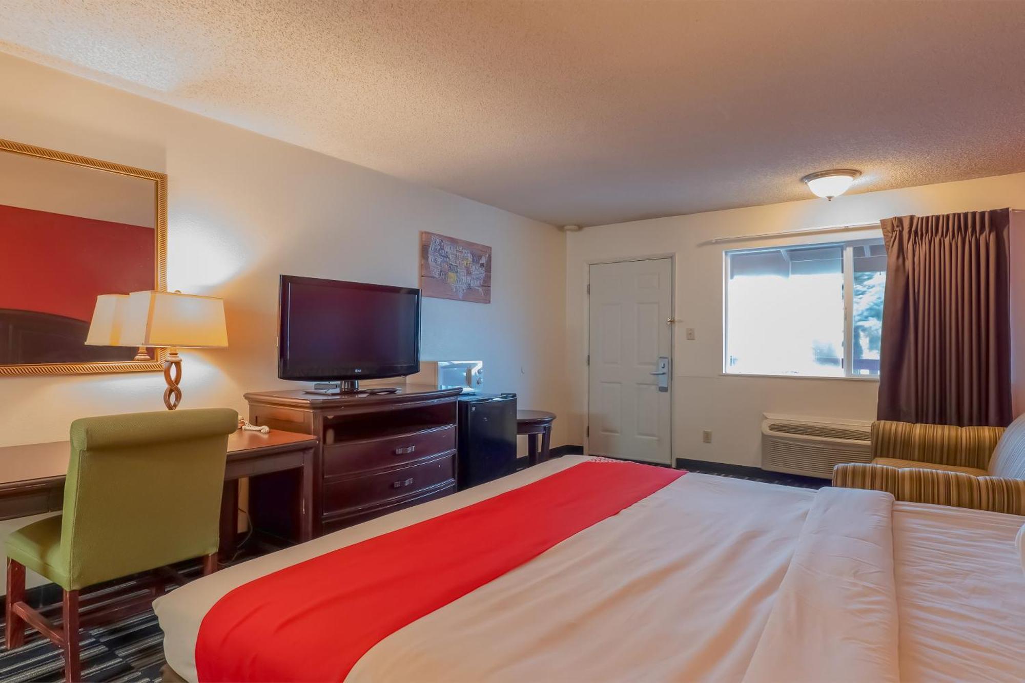 Oyo Hotel Chehalis I-5 South Екстер'єр фото