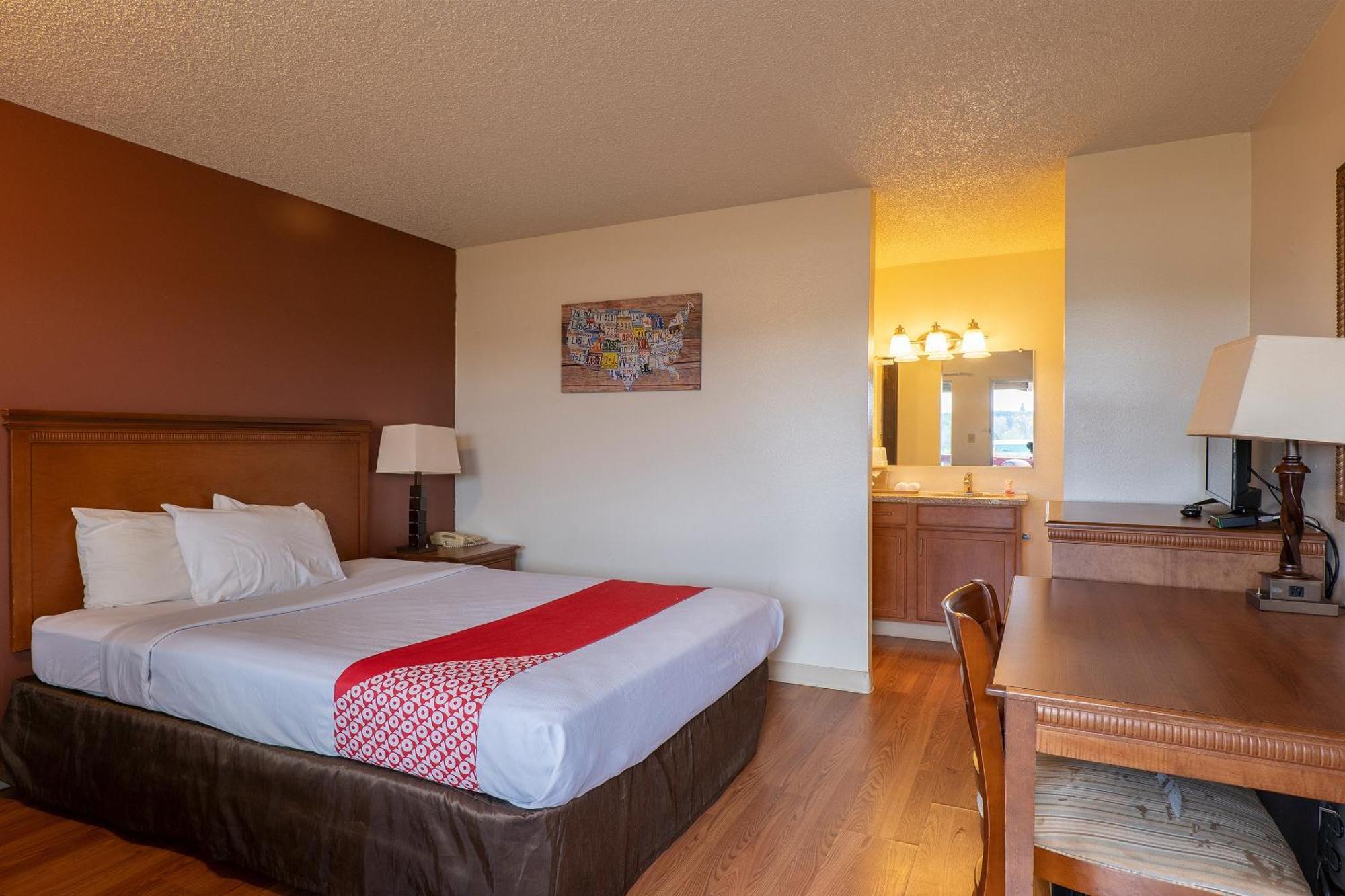 Oyo Hotel Chehalis I-5 South Екстер'єр фото