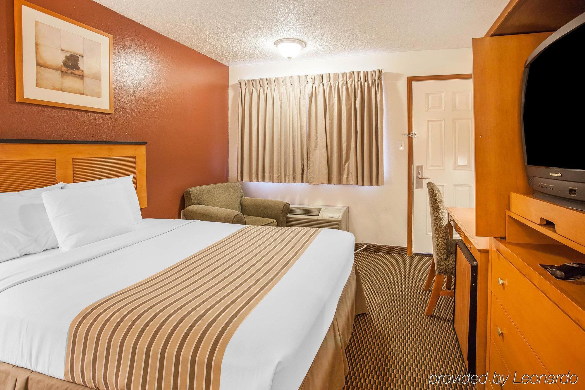 Oyo Hotel Chehalis I-5 South Екстер'єр фото
