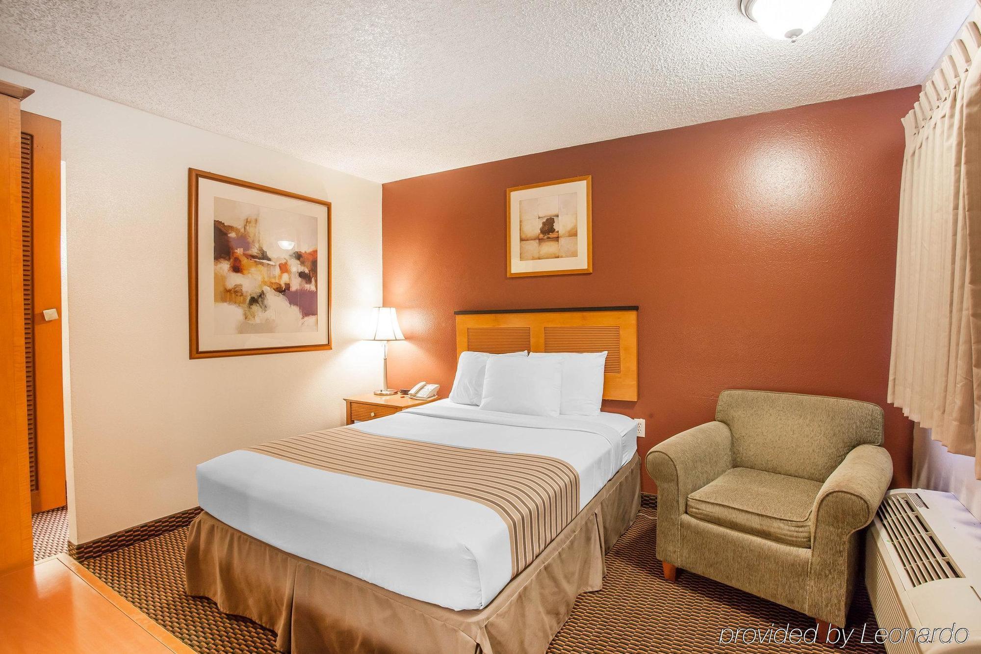 Oyo Hotel Chehalis I-5 South Екстер'єр фото