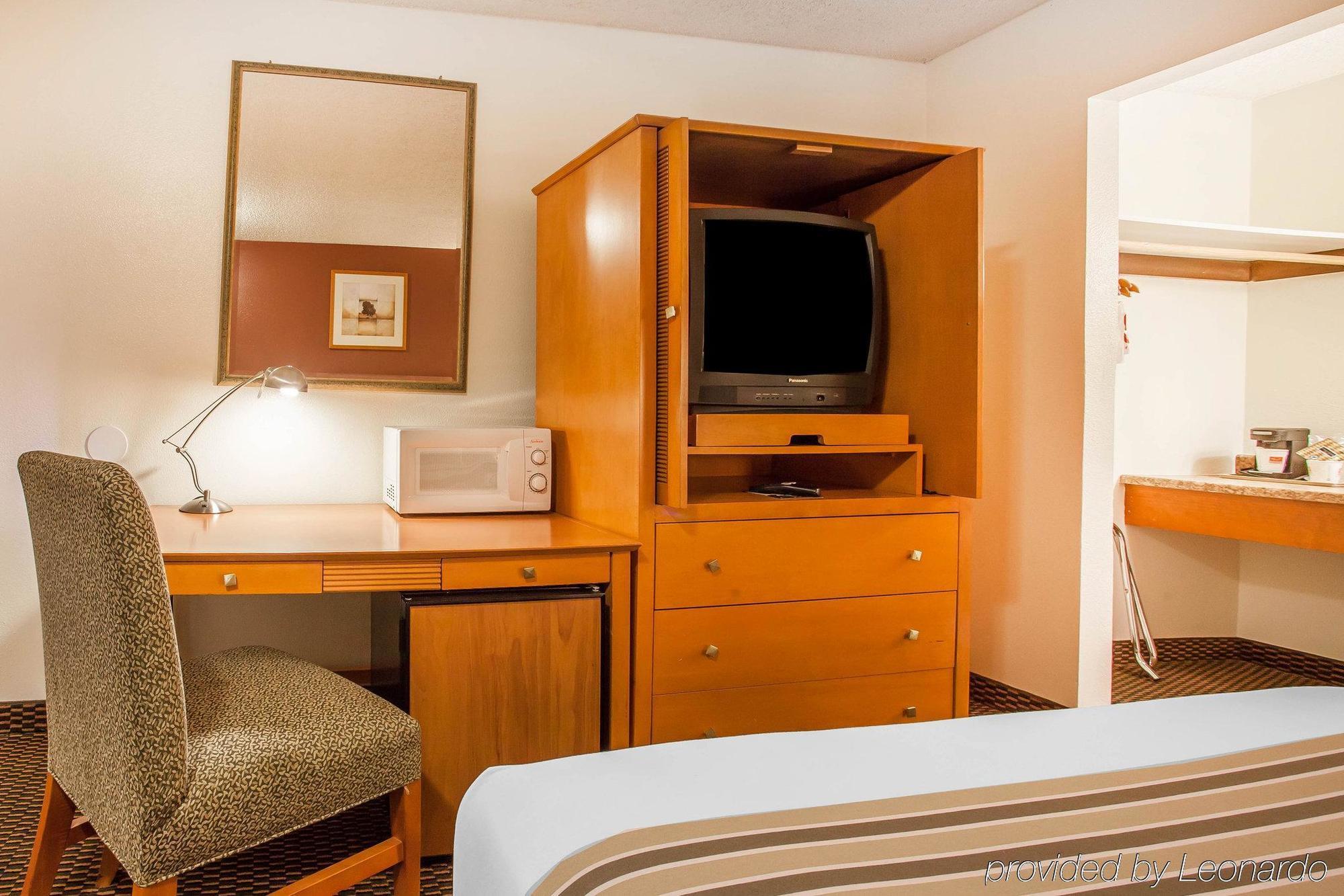 Oyo Hotel Chehalis I-5 South Екстер'єр фото