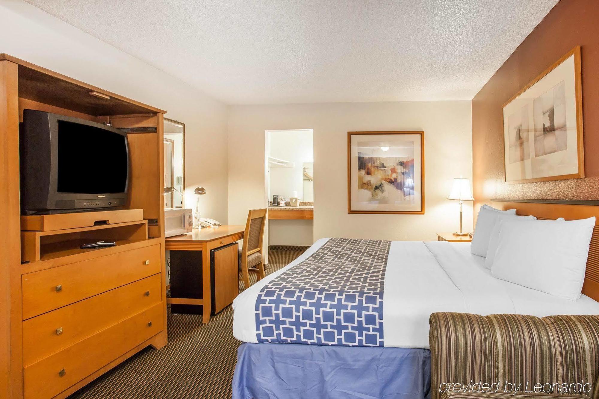 Oyo Hotel Chehalis I-5 South Екстер'єр фото
